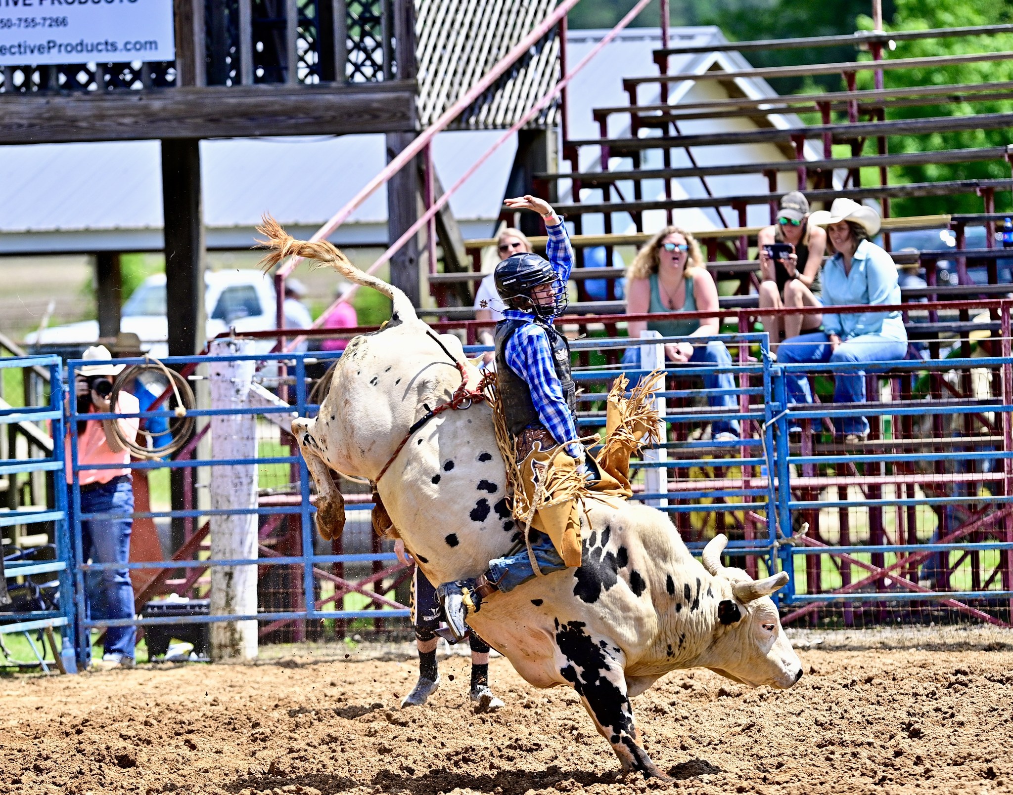 Limestone Sheriff’s Rodeo saddles up for 43rd annual outing this
