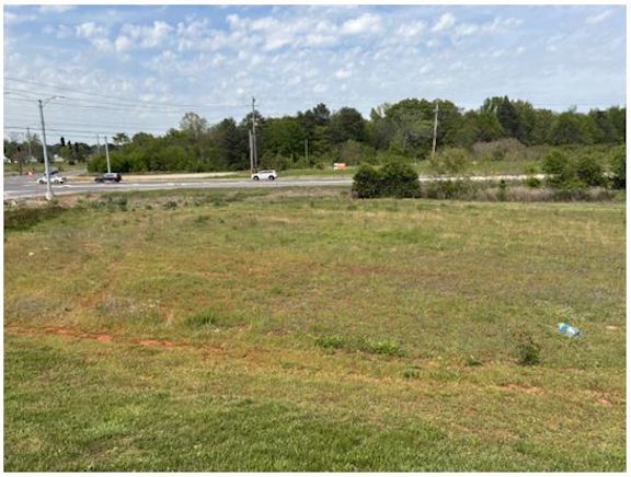 Ivey awards $400K to support new French Mill Crossing development in Athens