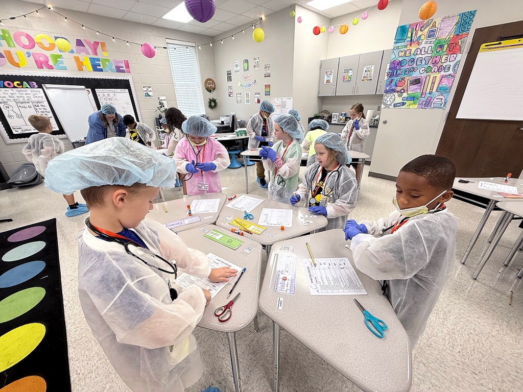 Julian Newman students in Athens don stethoscopes to play ‘Math Doctor ...
