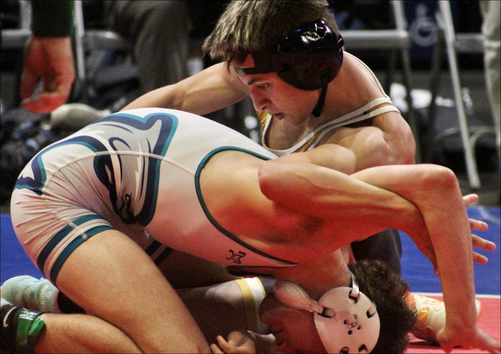 PREP WRESTLING: Athens defeats Gulf Shores to win Class 6A duals title